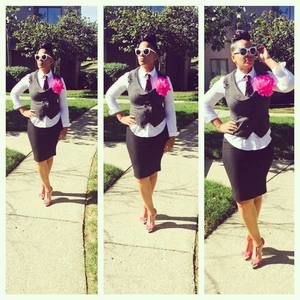 Meet your Posher, Tara