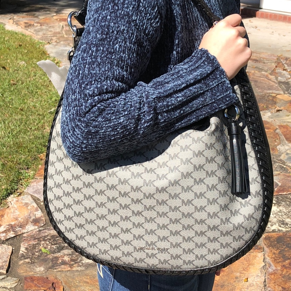Michael Kors Lauryn Bag