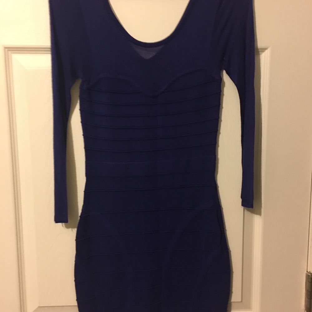 Dress - Picture 2 of 2