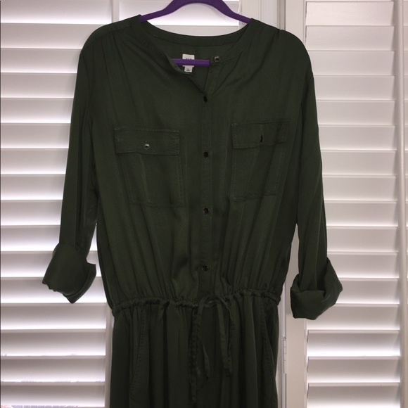 Gap Romper - Picture 2 of 5