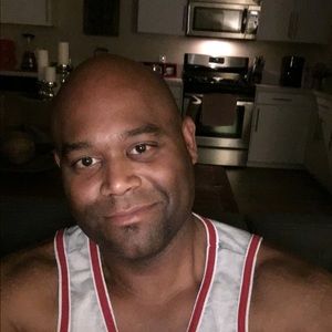 Meet your Posher, Lee