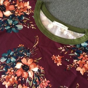 Tops - NEW Floral Ringer Tshirt Tops - NEW Floral Ringer Tshirt