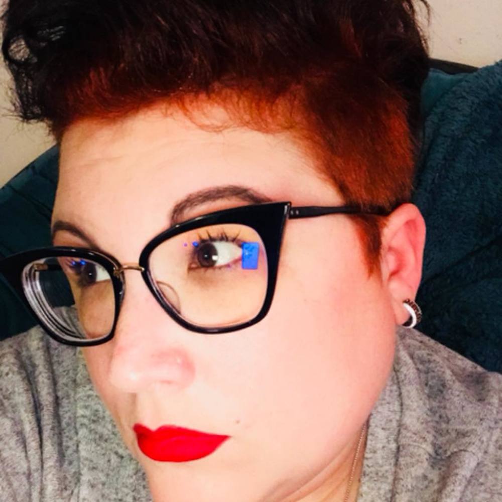 Meet your Posher, Amanda