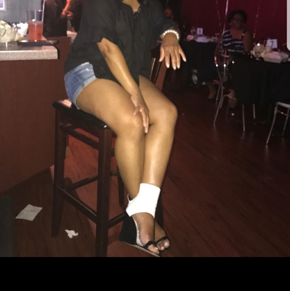 Kalliste wrap wedge. Size 38. 7.5. - Picture 4 of 5