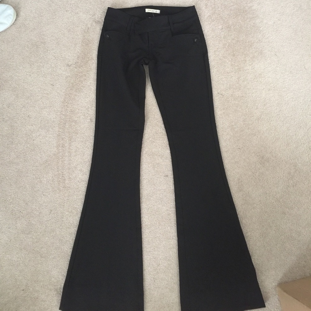 New with tags, Arden B black slacks, size 0