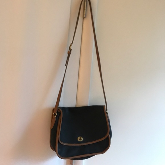 ❌ SOLD ❌ Vintage Coach Turnlock Crossbody Bag - Picture 5 of 5