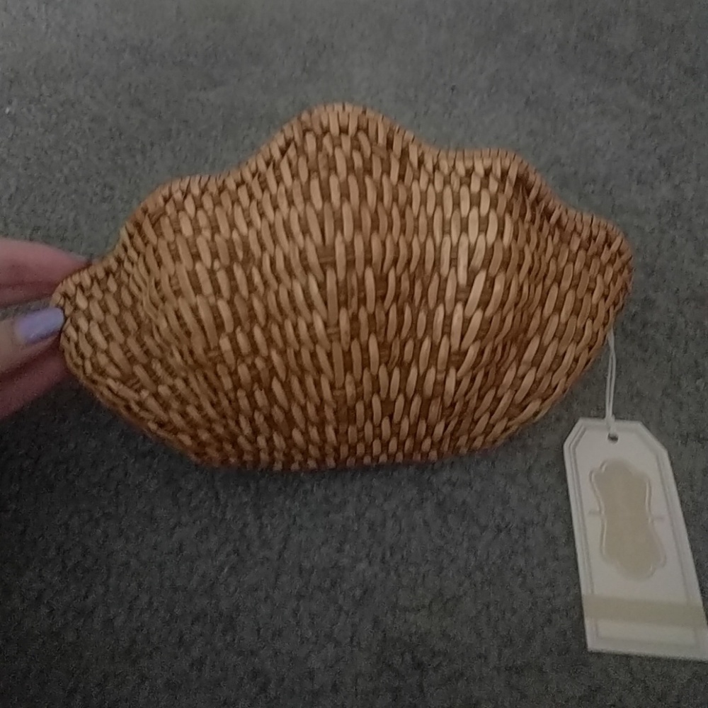 Clam clutch