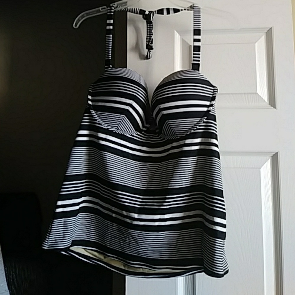 2 piece swim suite