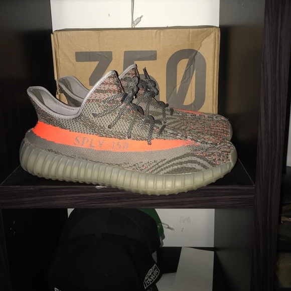 Yeezy Ash Blue 350 V2s Size 12 – My Cuzin Vintage Yeezy sz 12