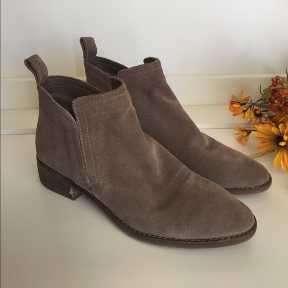 Dolce Vita Shoes - Dolce Vita Ankle Boot Suede Taupe Grey 8