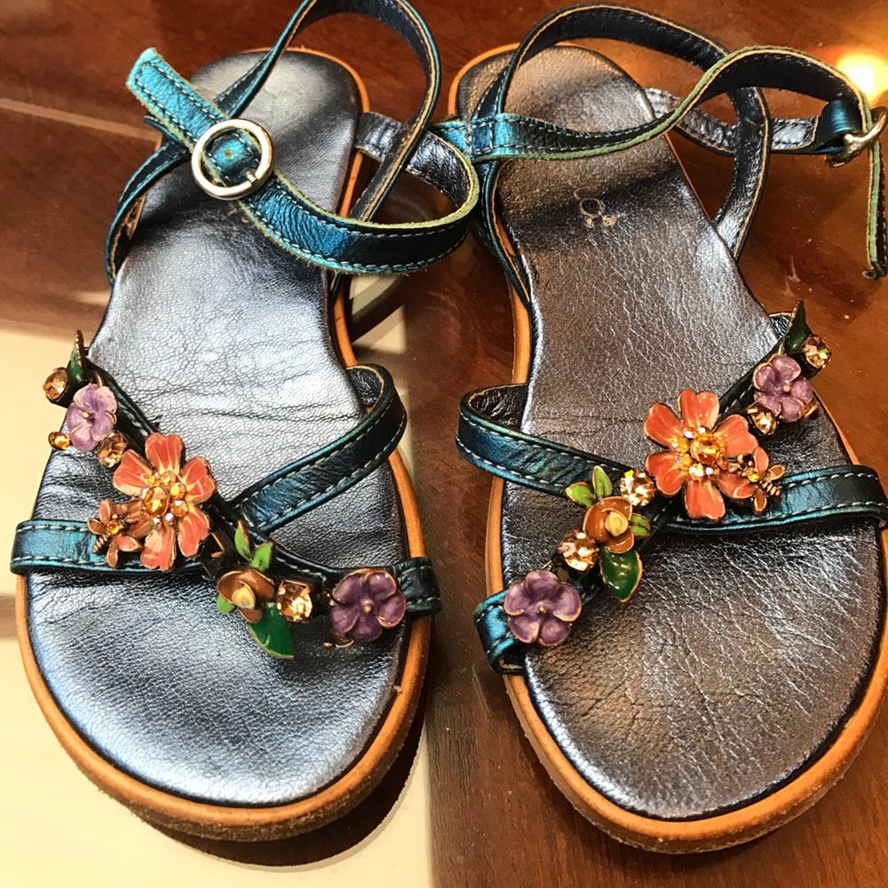 Simonetta sandals Sz 28