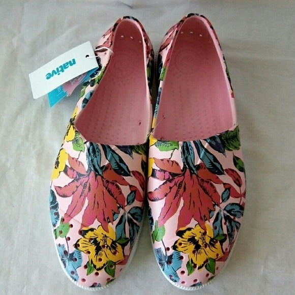Native Shoes - Native Slip On Shoes Size 10