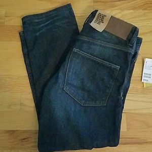 Relaxed fit denim jeans