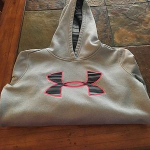 Under Armour Hoodie