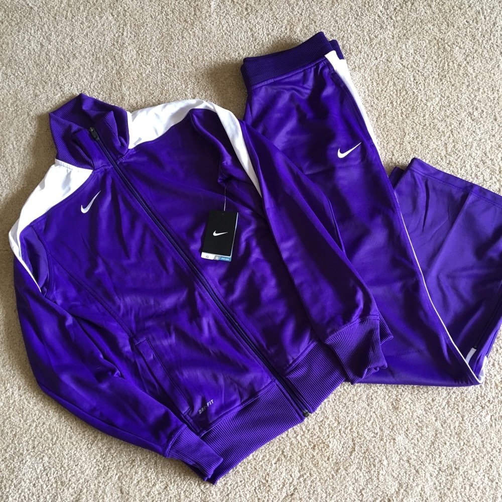 Nike track suit