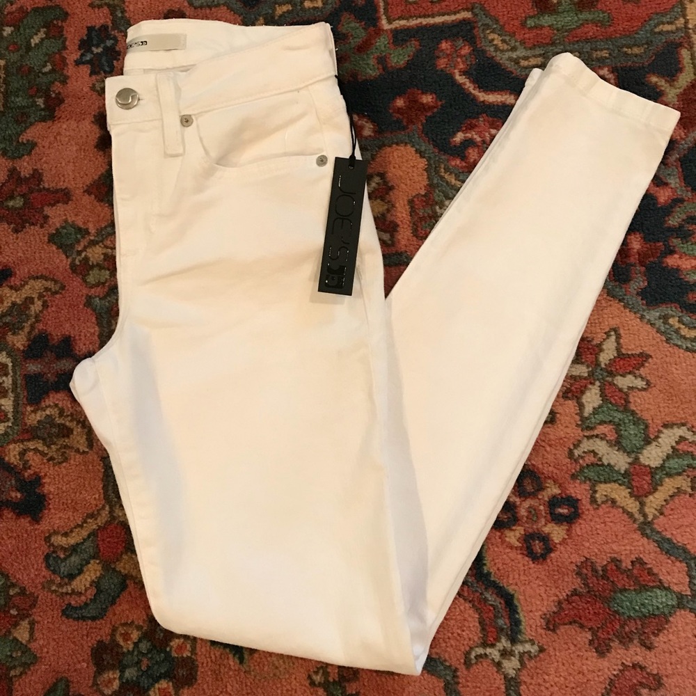 Joe’s Jeans 24 - Picture 1 of 3