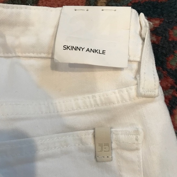 Joe’s Jeans 24 - Picture 3 of 3