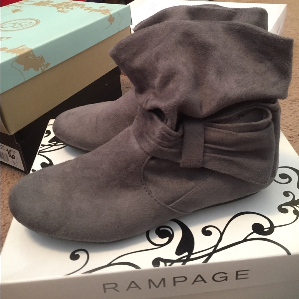 Rampage gray ankle booties