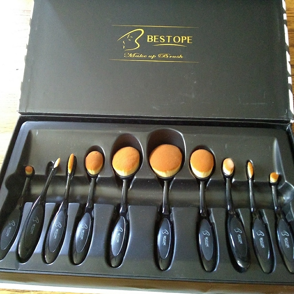 Makeup brushes set