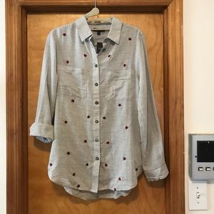 Super cute button down top with ladybugs