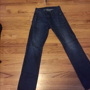 Skinny jeans