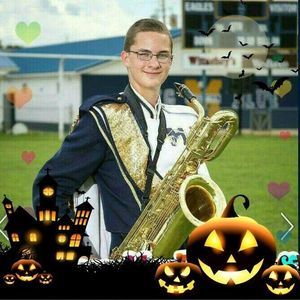 Meet your Posher, Bobby