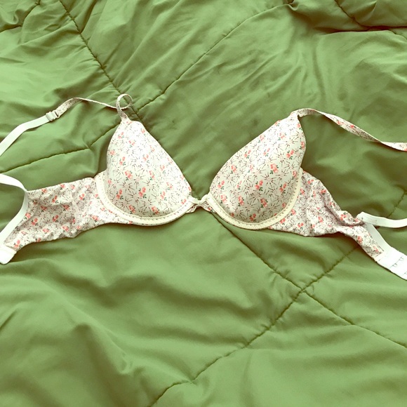 Bra - Picture 1 of 1