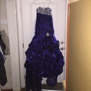 Worn once, don't need it anymore