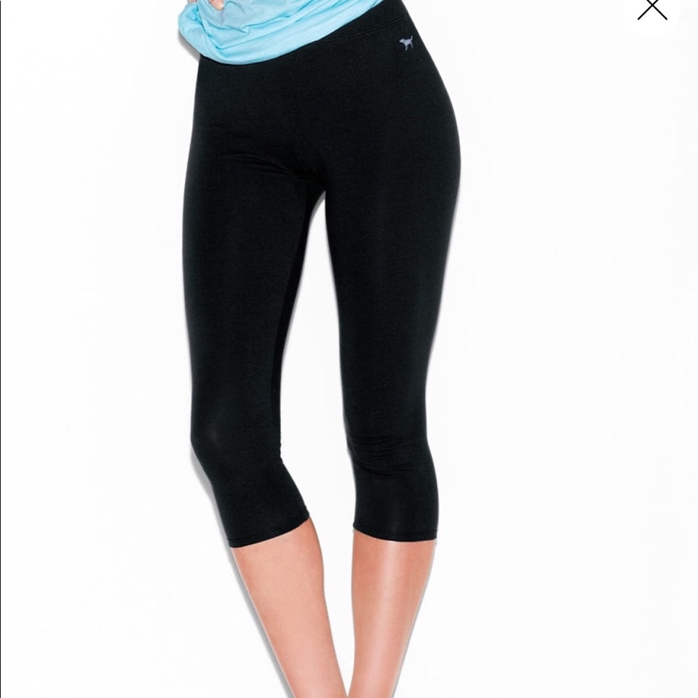 Victoria’s Secret pink leggings