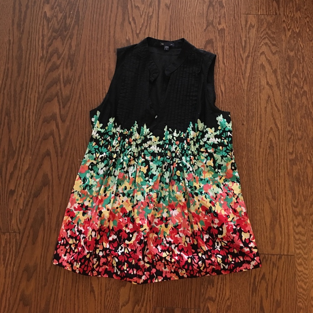 Gap Sleeveless Floral Blouse