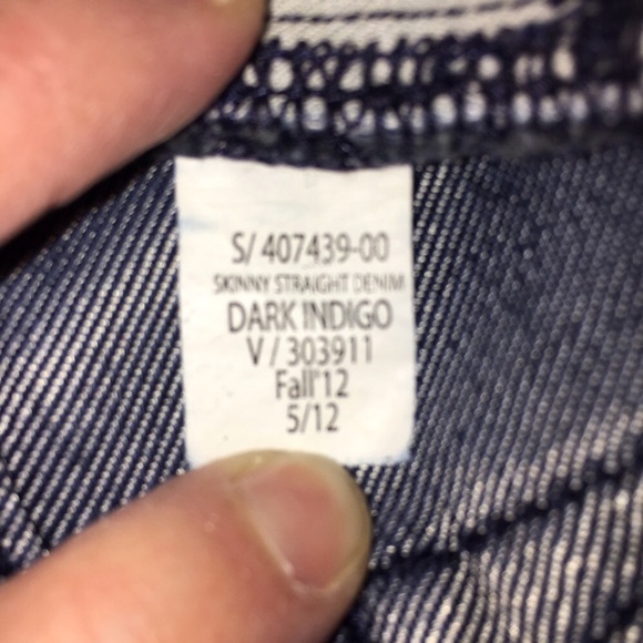 Banana Republic Skinny Jeans - Picture 5 of 6