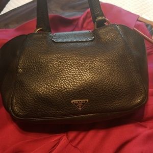 Prada Bag ( Authentic)