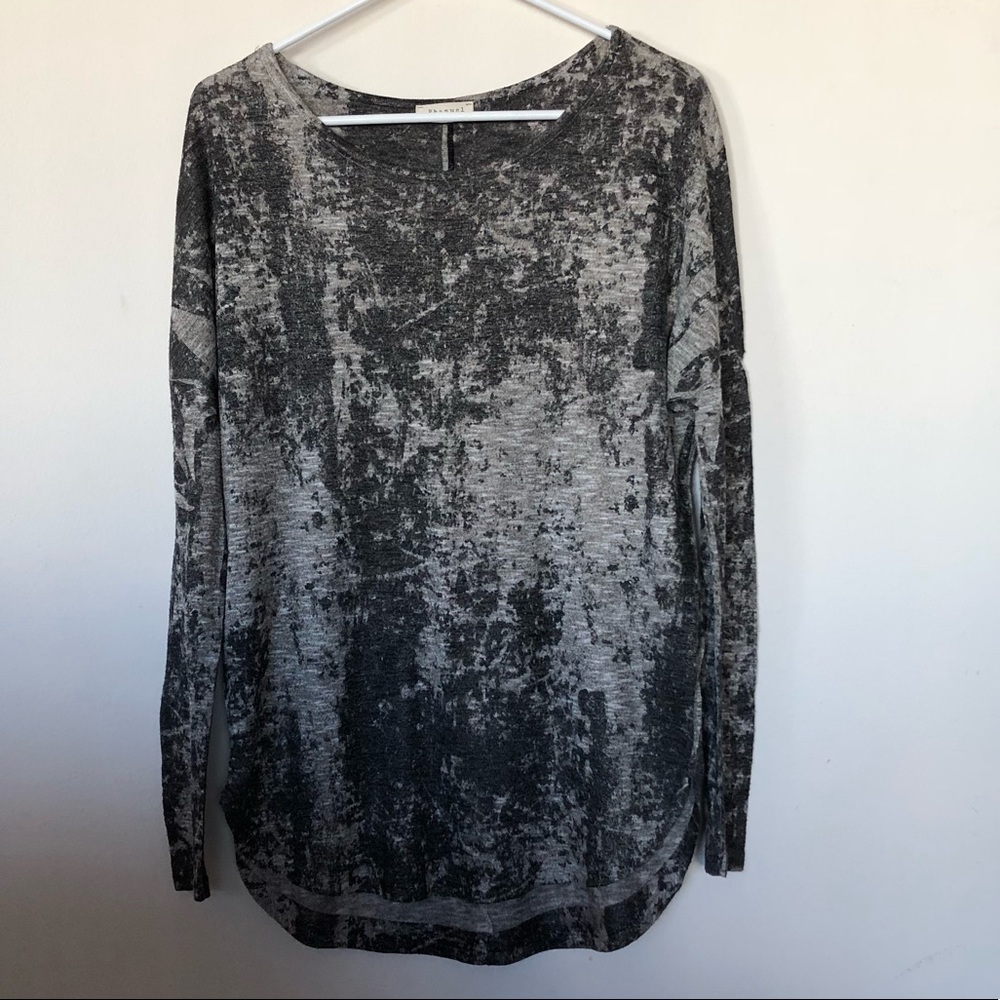 Long sleeve top