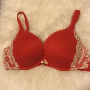 VICTORIA SECRET body push-up bra rhinestones/lace