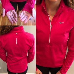 Nike half zip small