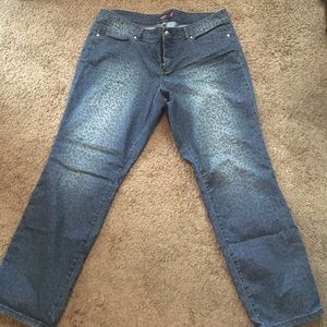 NWOT Torrid Jeans