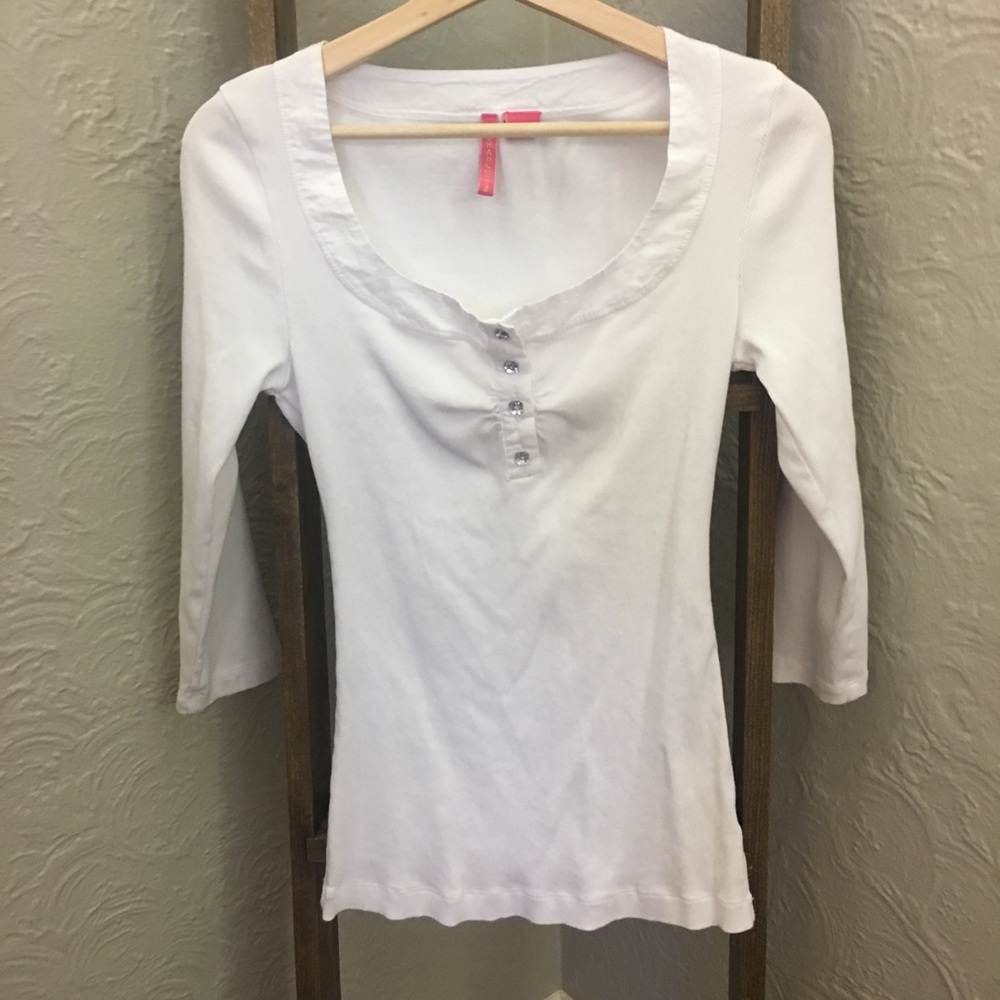 3/4 length white shirt with Bling buttons
