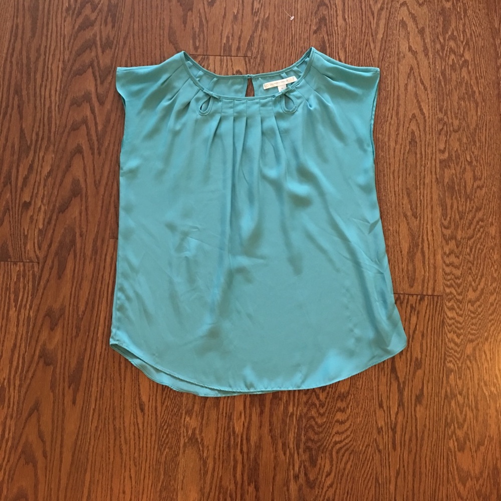 LC Lauren Conrad Cap Sleeve Cut out Blouse