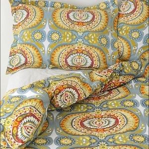 UO Sunshine Medallion Duvet & Shams