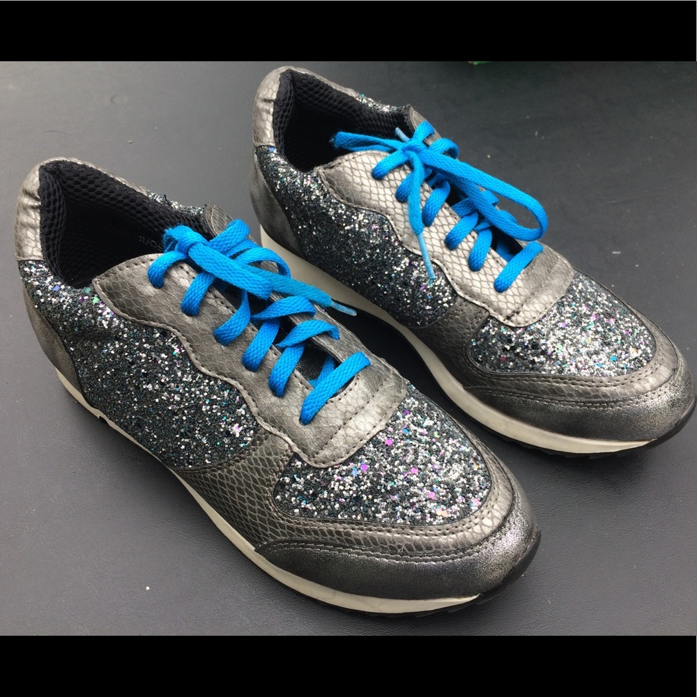 Silver with blue sparkle kicks!