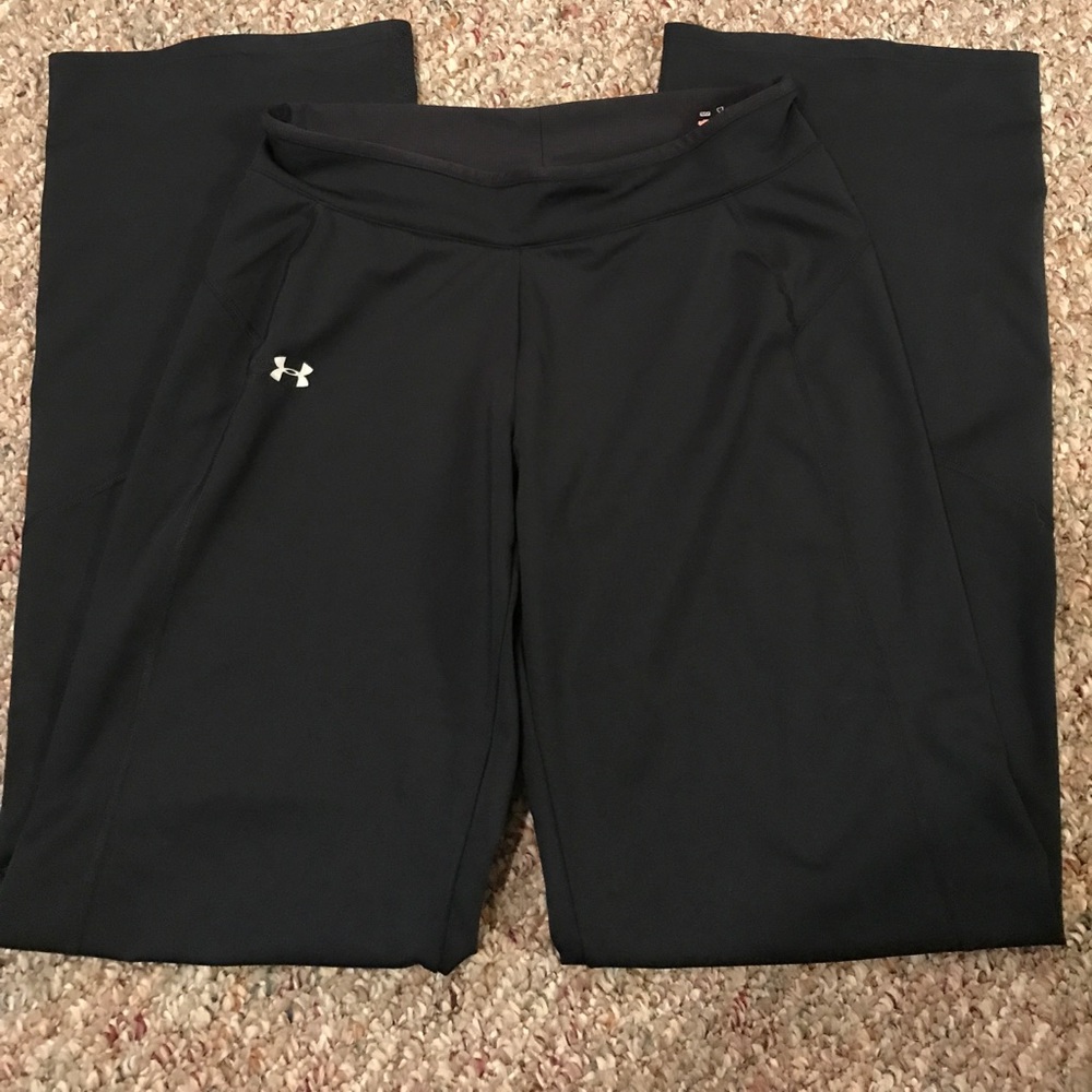 Ladies Under Armour athletic pants