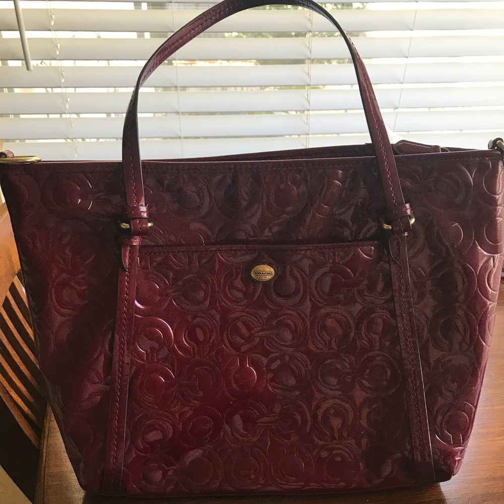 Red patent leather Coach purse