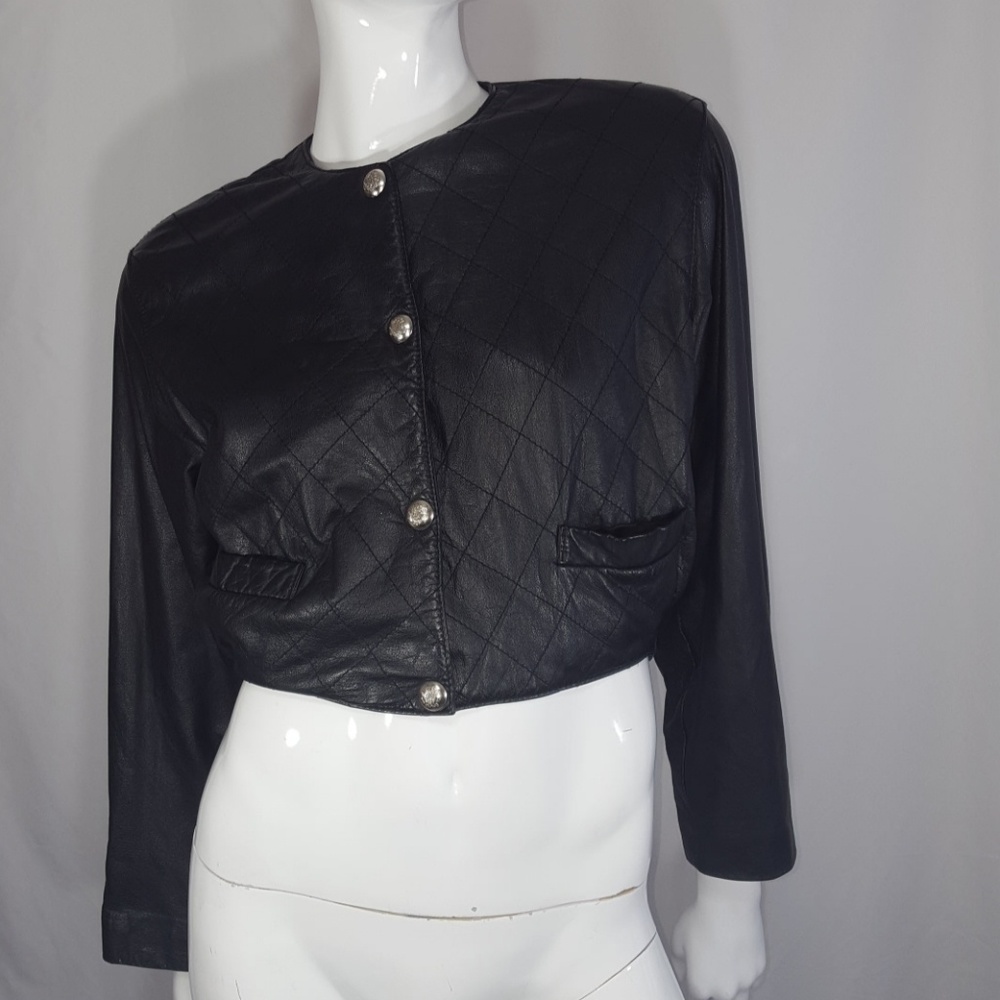 Sold In IG Vintagerunsdeepshop