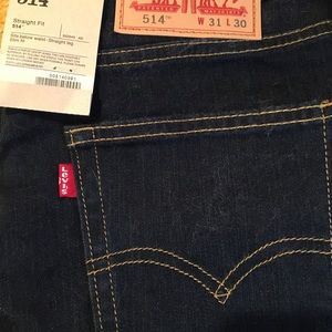 Levis 514 straight fit jeans