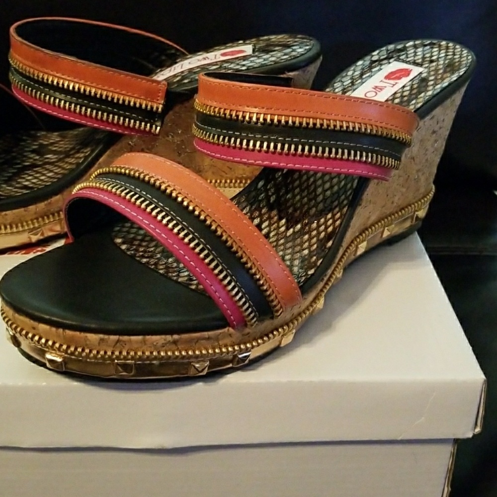 Wedges NWOT