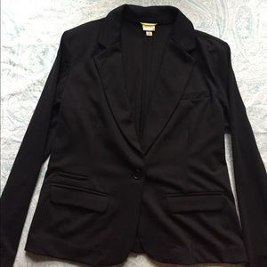 Black Fitted Blazer Jacket.