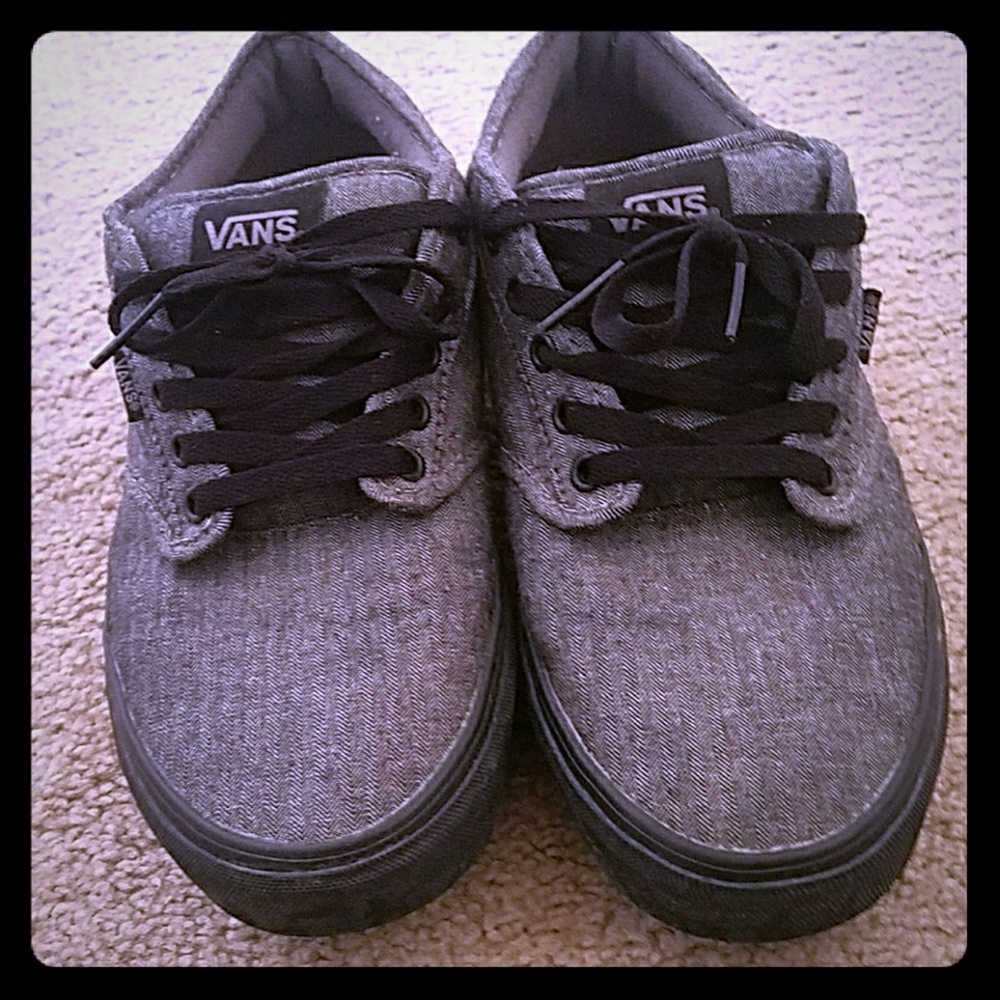 Grey/black VANS