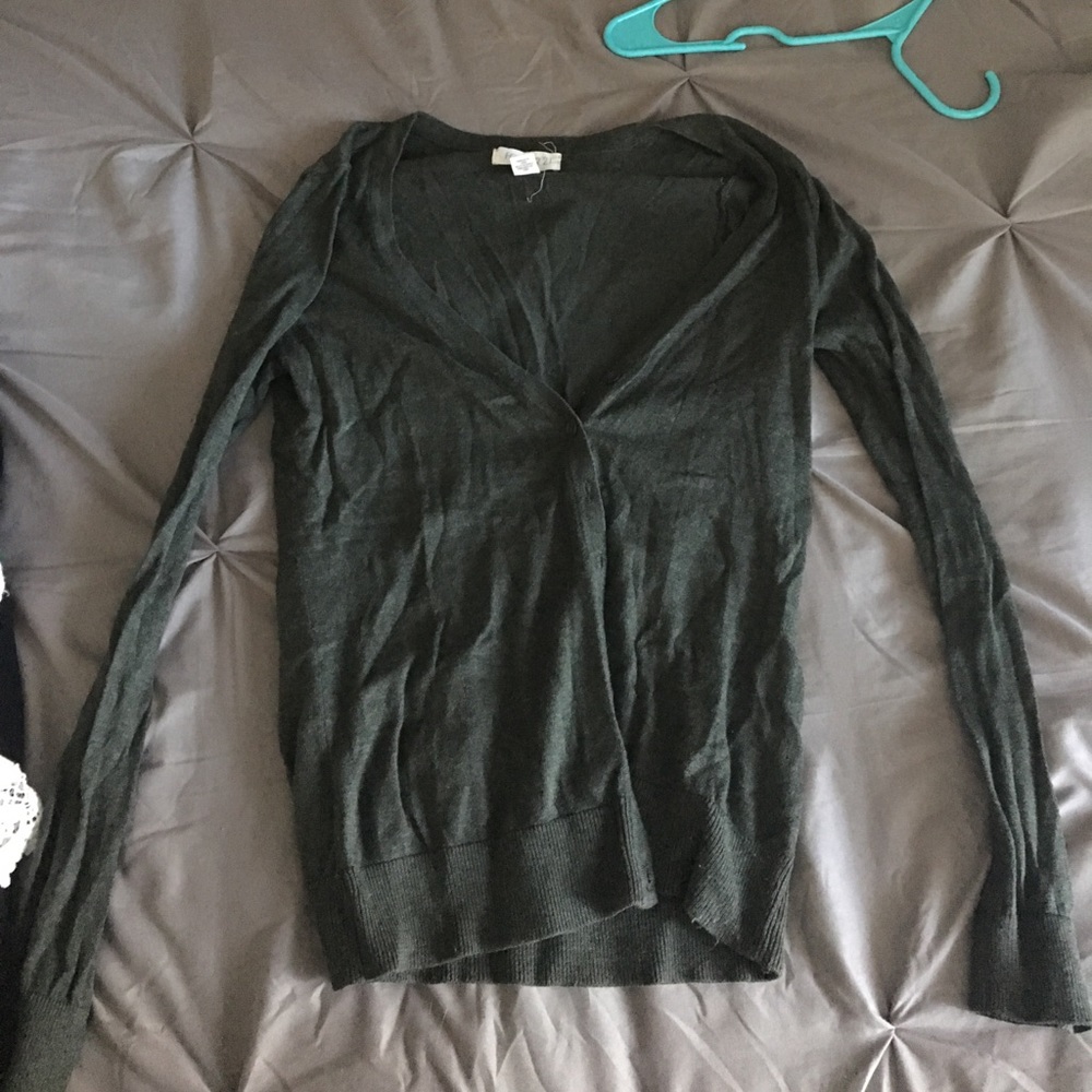 Thin cardigan