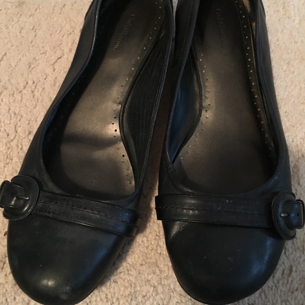 Black flats