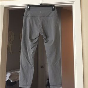 EUC Lululemon High Rise WUP 10